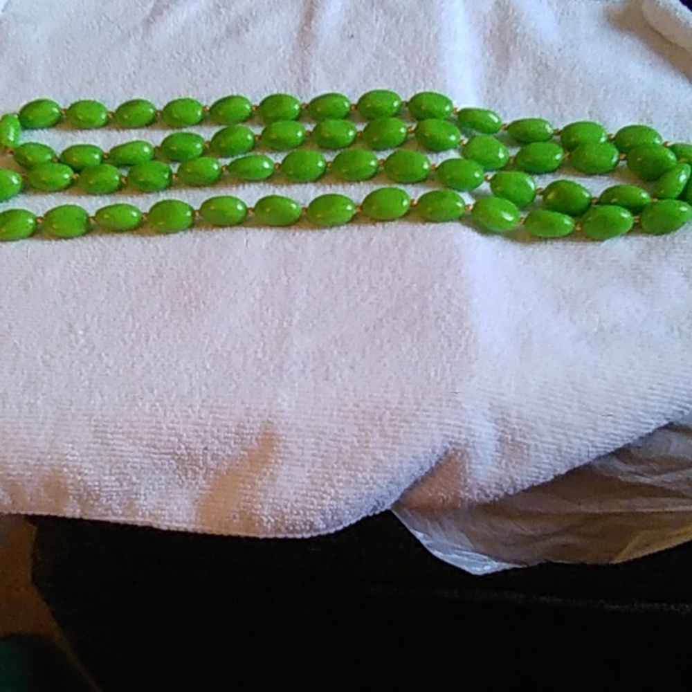 Ladies Faux Beads